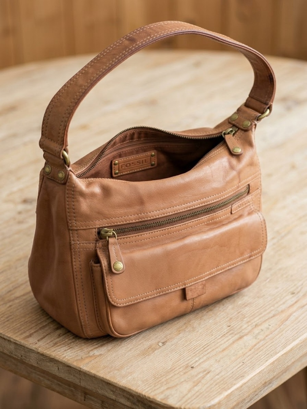 Fossil Vintage Tan Leather Shoulder Bag Crossbody Boho Hobo Purse